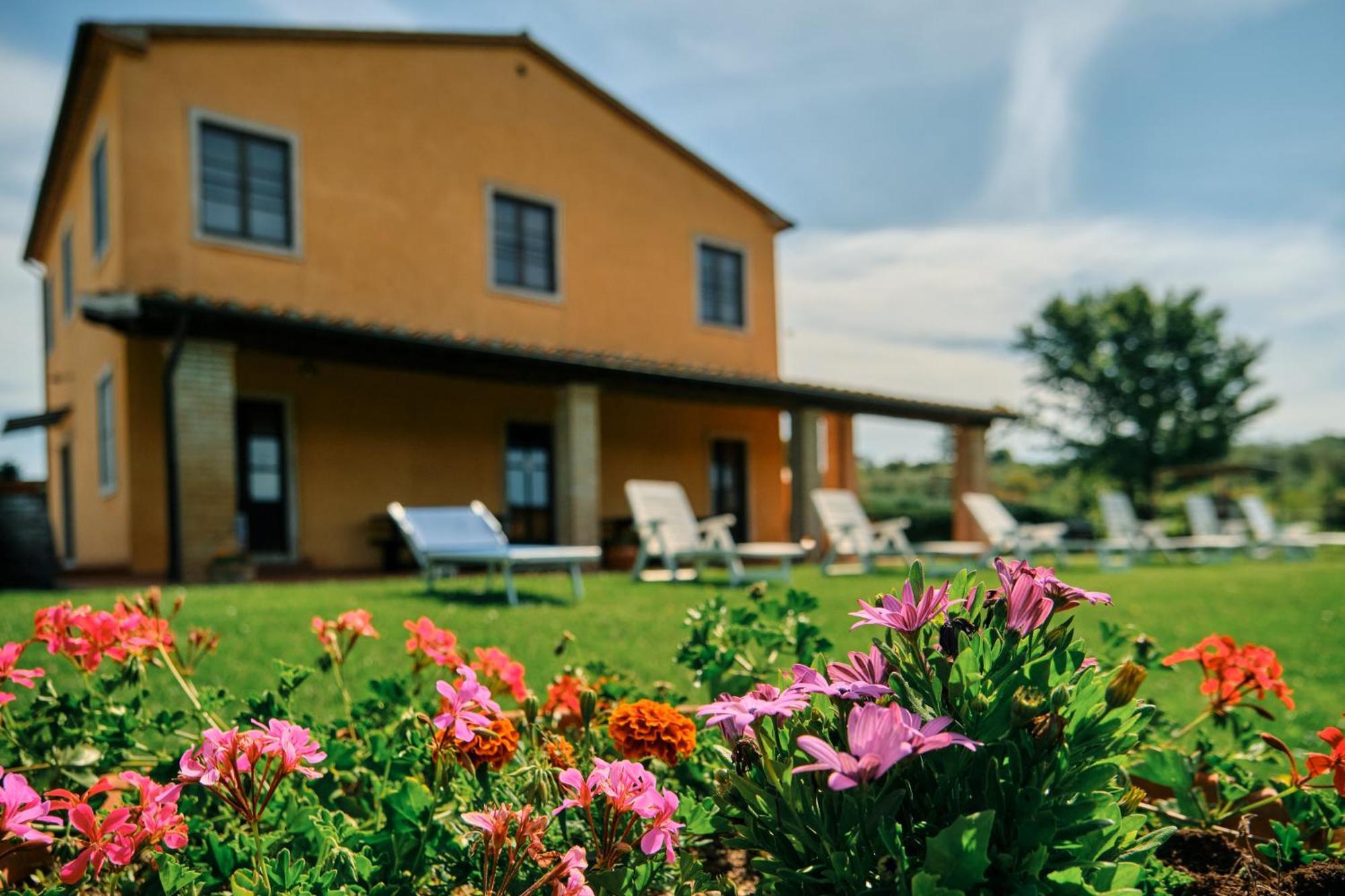 8380 Agriturismo Il Saragiolo Manciano Bagian luar foto