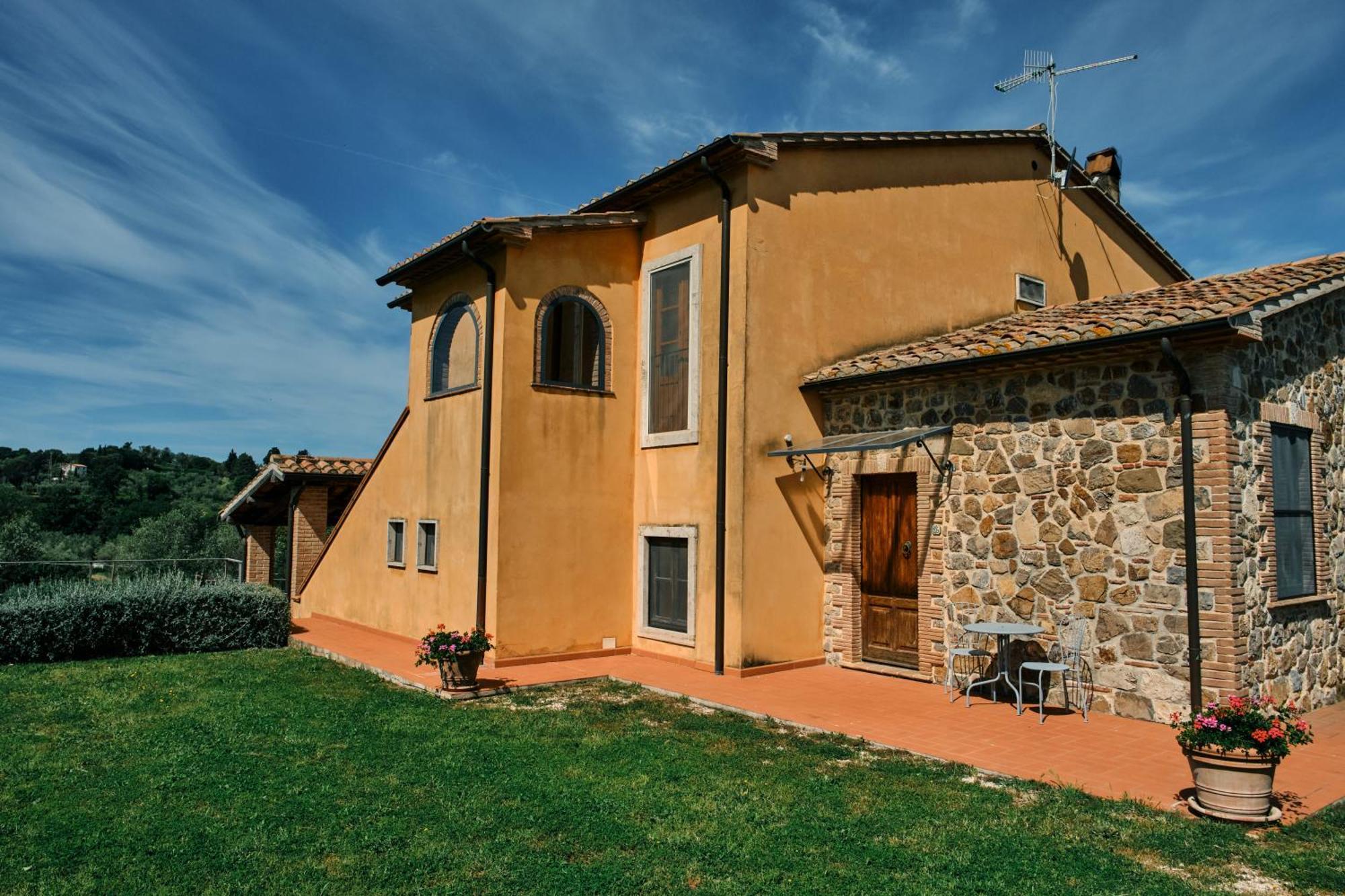 8380 Agriturismo Il Saragiolo Manciano Bagian luar foto